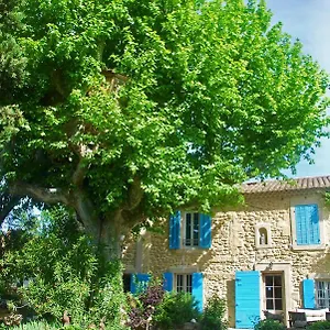 les-volets-bleus-provence.fr-provencehotel.com/